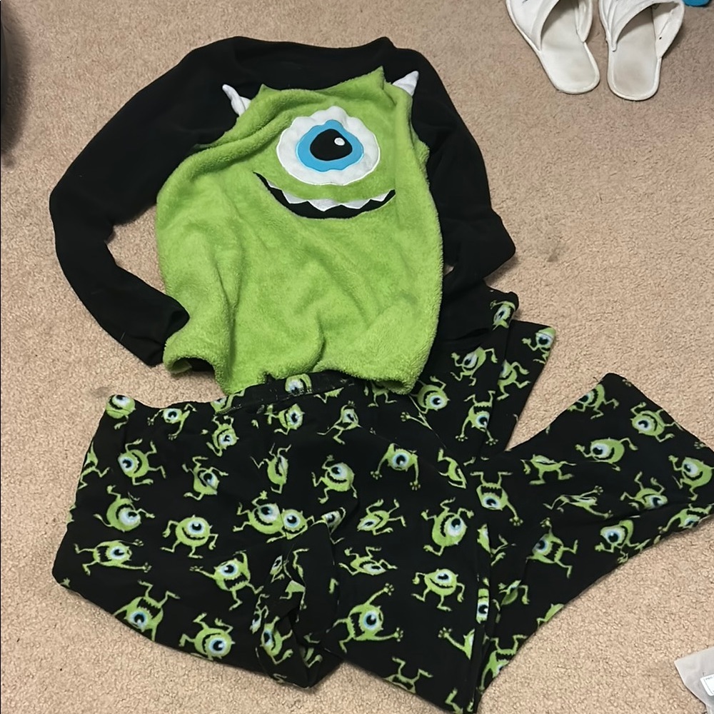 Women’s Mike Wadowski pajamas